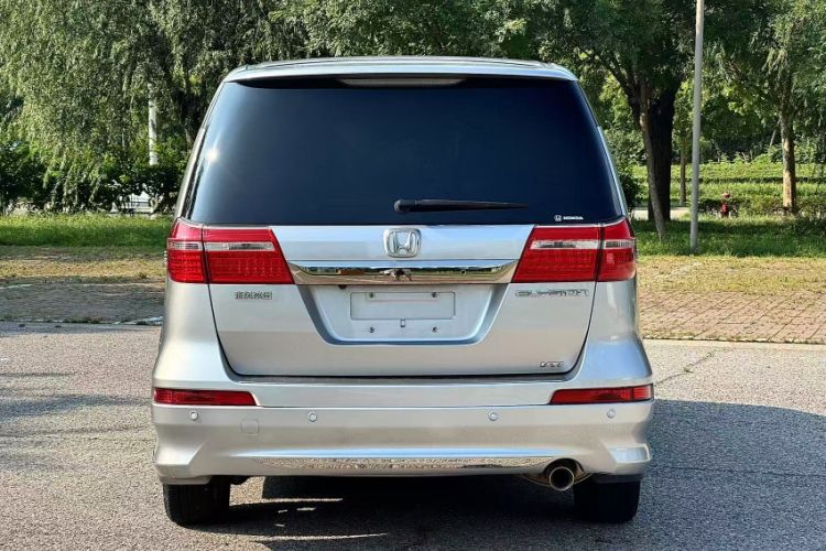 Used Honda Elysion 2012 2.4L VTi Luxury Edition Exterior 5