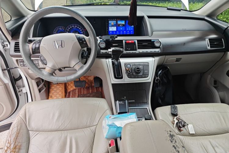 Used Honda Elysion 2012 2.4L VTi-S Prestige Edition Center Console