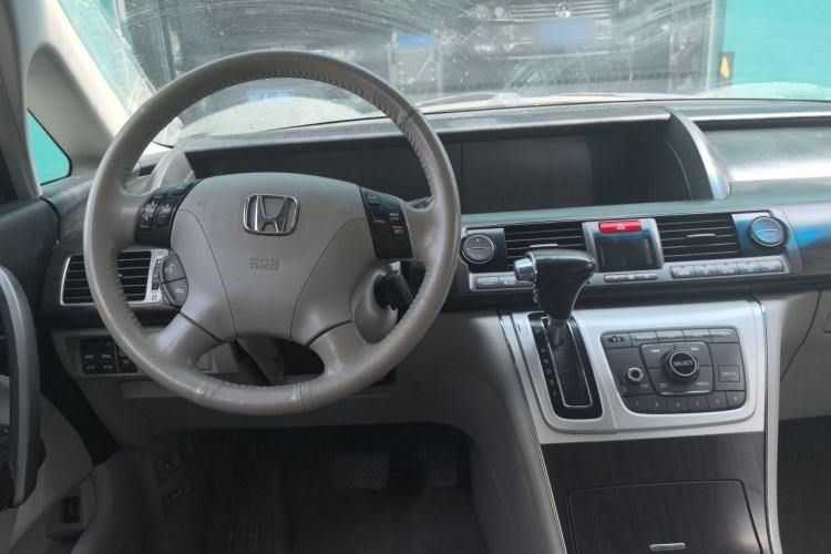 Used Honda Elysion 2012 2.4L VTi-S Prestige Edition Center Console
