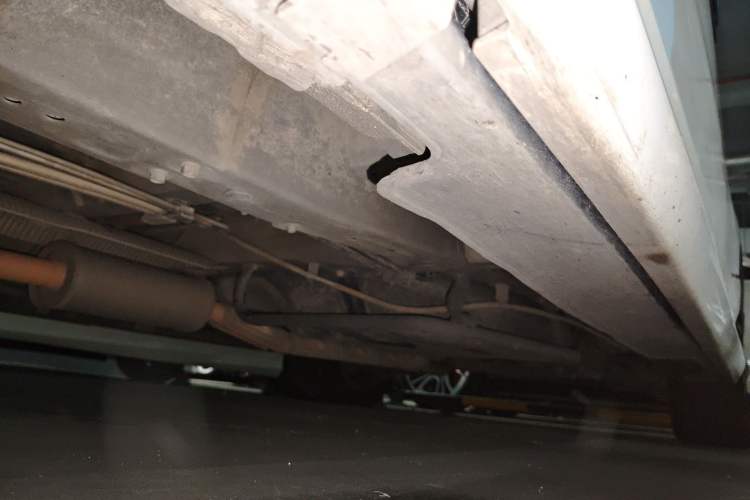 Used Honda Elysion 2012 2.4L VTi-S Prestige Edition Chassis Front Left
