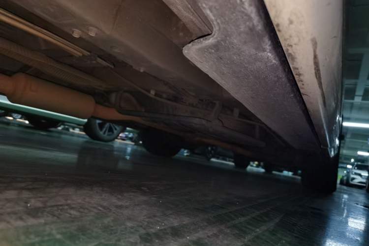 Used Honda Elysion 2012 2.4L VTi-S Prestige Edition Chassis Front Left