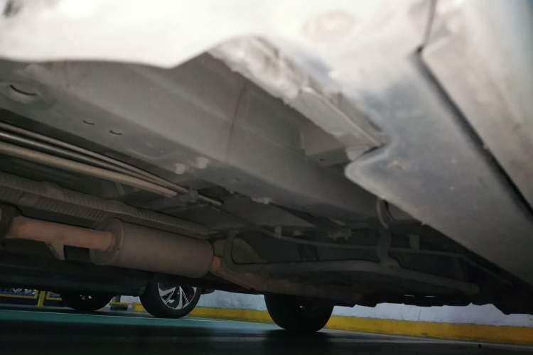 Used Honda Elysion 2012 2.4L VTi-S Prestige Edition Chassis Front Left