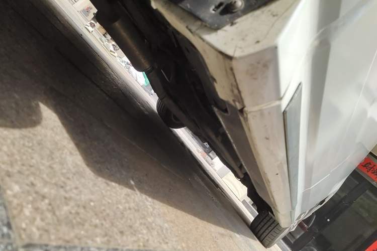 Used Honda Elysion 2012 2.4L VTi-S Prestige Edition Chassis Front Left
