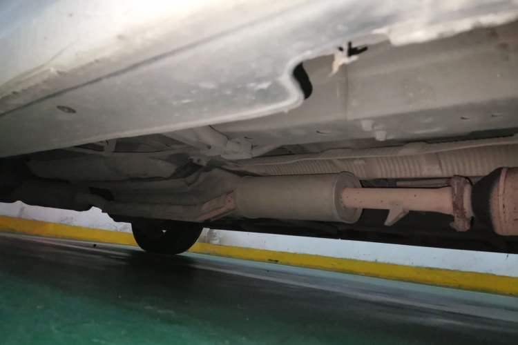 Used Honda Elysion 2012 2.4L VTi-S Prestige Edition Chassis Front Right