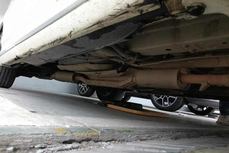 Used Honda Elysion 2012 2.4L VTi-S Prestige Edition Chassis Front Right