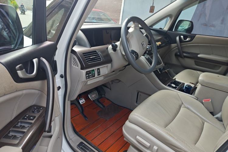 Used Honda Elysion 2012 2.4L VTi-S Prestige Edition Driver Seat