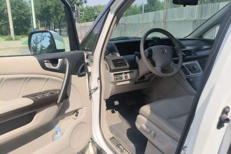 Used Honda Elysion 2012 2.4L VTi-S Prestige Edition Driver Seat