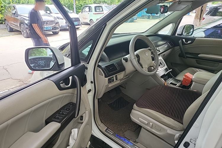 Used Honda Elysion 2012 2.4L VTi-S Prestige Edition Driver Seat