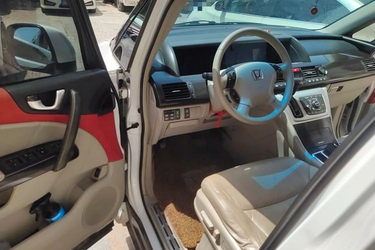 Used Honda Elysion 2012 2.4L VTi-S Prestige Edition Driver Seat
