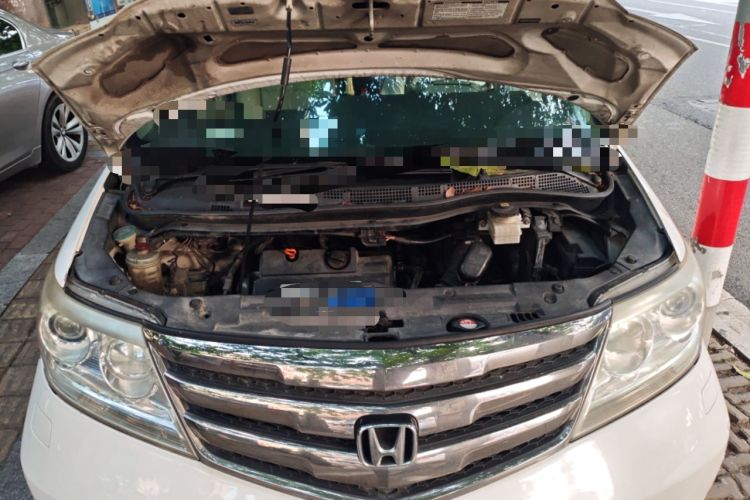 Used Honda Elysion 2012 2.4L VTi-S Prestige Edition Engine Bay