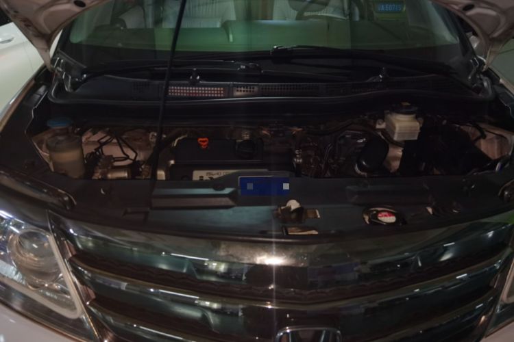 Used Honda Elysion 2012 2.4L VTi-S Prestige Edition Engine Bay