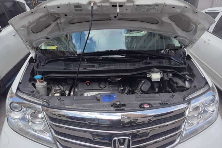Used Honda Elysion 2012 2.4L VTi-S Prestige Edition Engine Bay