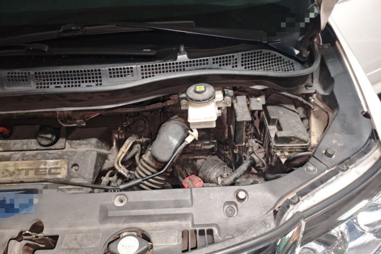 Used Honda Elysion 2012 2.4L VTi-S Prestige Edition Engine Bay Left