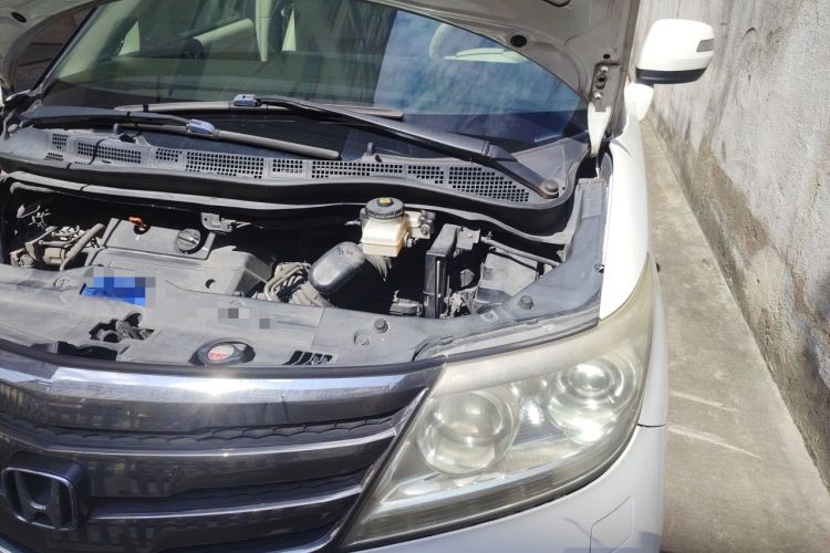 Used Honda Elysion 2012 2.4L VTi-S Prestige Edition Engine Bay Left