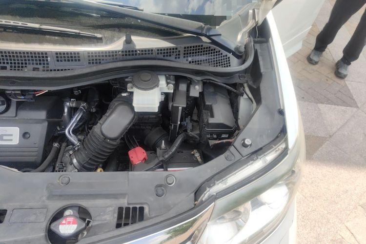 Used Honda Elysion 2012 2.4L VTi-S Prestige Edition Engine Bay Left