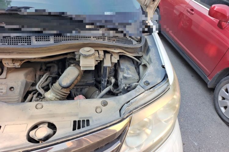 Used Honda Elysion 2012 2.4L VTi Luxury Edition Engine Bay Left