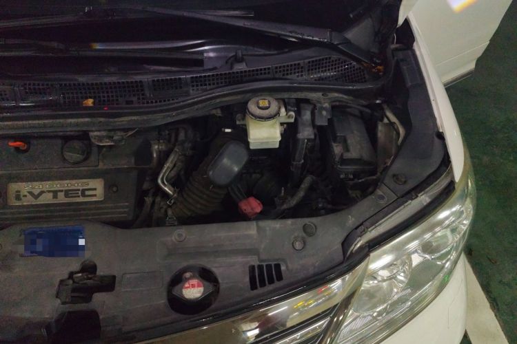 Used Honda Elysion 2012 2.4L VTi-S Prestige Edition Engine Bay Left