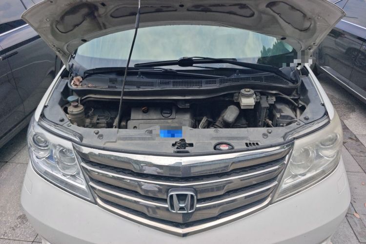 Used Honda Elysion 2012 2.4L VTi-S Prestige Edition Engine Bay