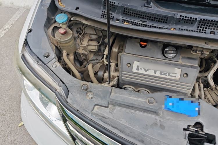 Used Honda Elysion 2012 2.4L VTi-S Prestige Edition Engine Bay Right