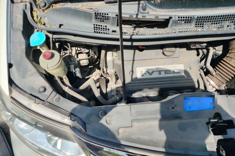 Used Honda Elysion 2012 2.4L VTi-S Prestige Edition Engine Bay Right