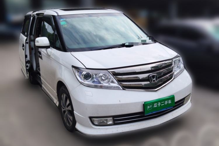 Used Honda Elysion 2012 2.4L VTi-S Prestige Edition Front Right 45 Deg