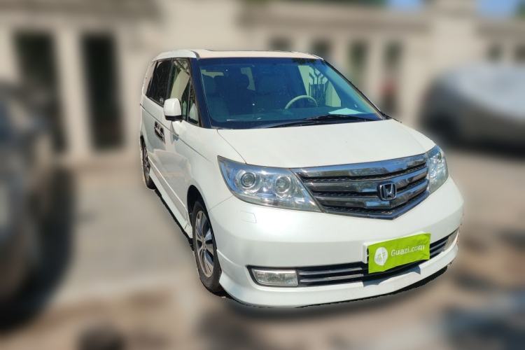 Used Honda Elysion 2012 2.4L VTi-S Prestige Edition Front Right 45 Deg