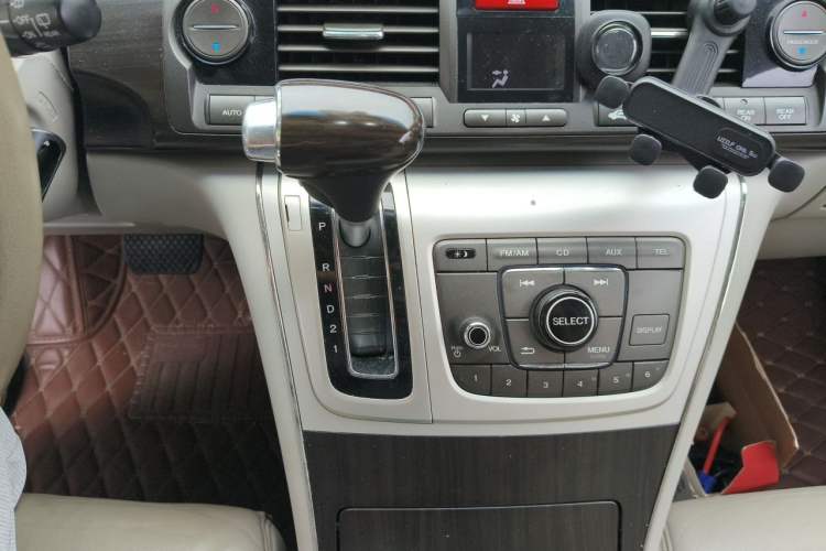 Used Honda Elysion 2012 2.4L VTi-S Prestige Edition Gear Lever