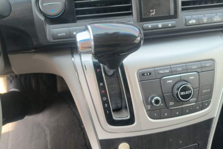 Used Honda Elysion 2012 2.4L VTi-S Prestige Edition Gear Lever