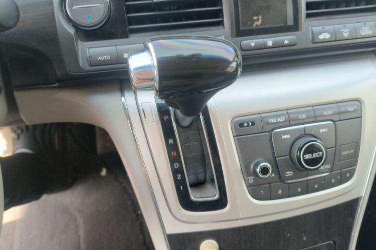 Used Honda Elysion 2012 2.4L VTi-S Prestige Edition Gear Lever