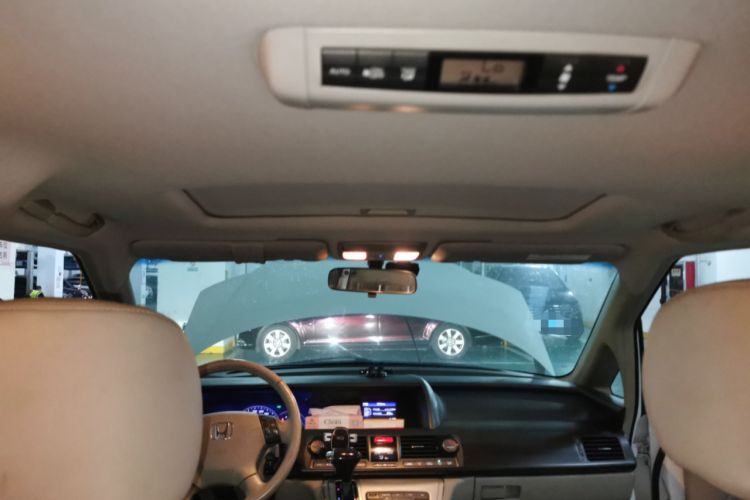 Used Honda Elysion 2012 2.4L VTi-S Prestige Edition Headliner