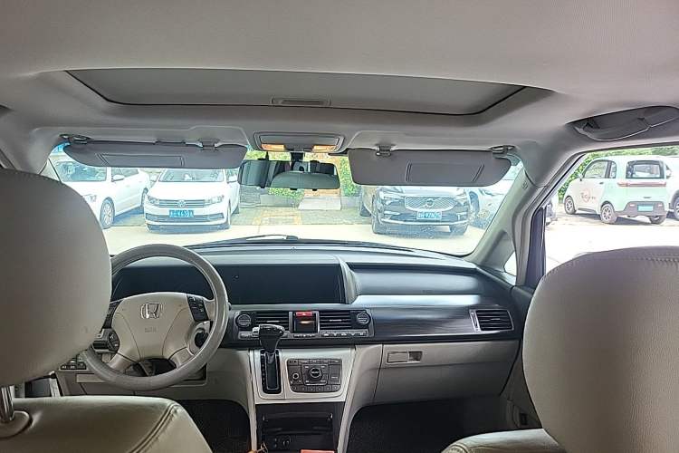 Used Honda Elysion 2012 2.4L VTi-S Prestige Edition Headliner