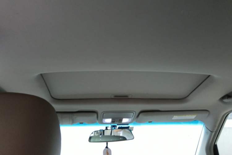 Used Honda Elysion 2012 2.4L VTi-S Prestige Edition Headliner