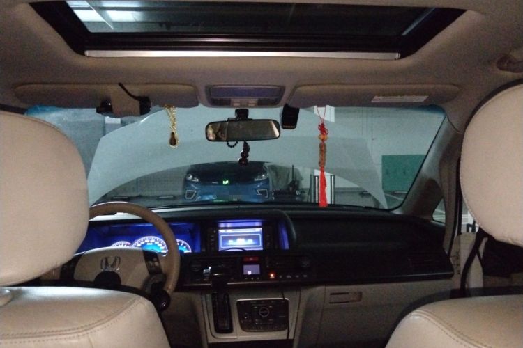 Used Honda Elysion 2012 2.4L VTi-S Prestige Edition Headliner