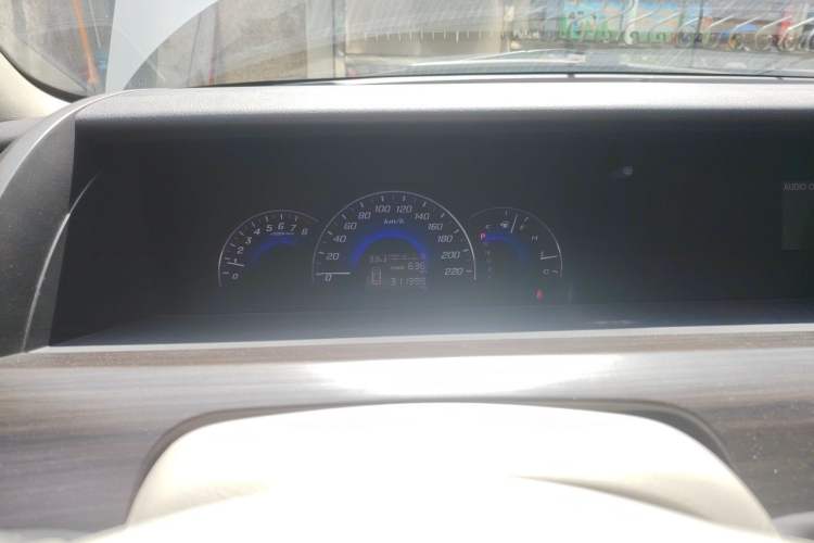 Used Honda Elysion 2012 2.4L VTi-S Prestige Edition Instrument Cluster