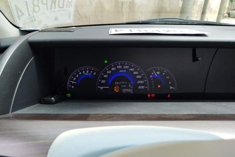 Used Honda Elysion 2012 2.4L VTi-S Prestige Edition Instrument Cluster
