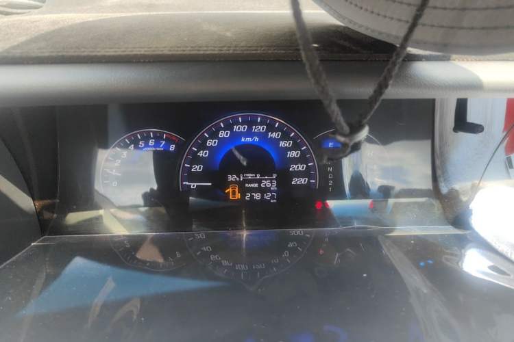 Used Honda Elysion 2012 2.4L VTi-S Prestige Edition Instrument Cluster