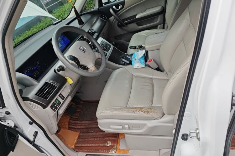 Used Honda Elysion 2012 2.4L VTi-S Prestige Edition Left Front Seat