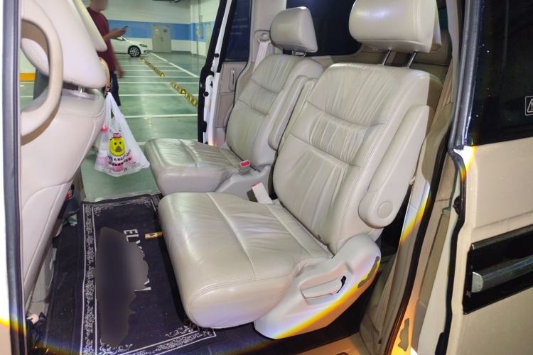 Used Honda Elysion 2012 2.4L VTi-S Prestige Edition Left Rear Seat