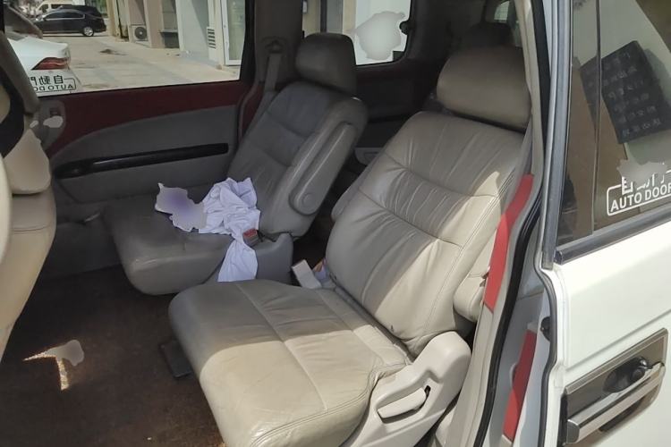 Used Honda Elysion 2012 2.4L VTi-S Prestige Edition Left Rear Seat