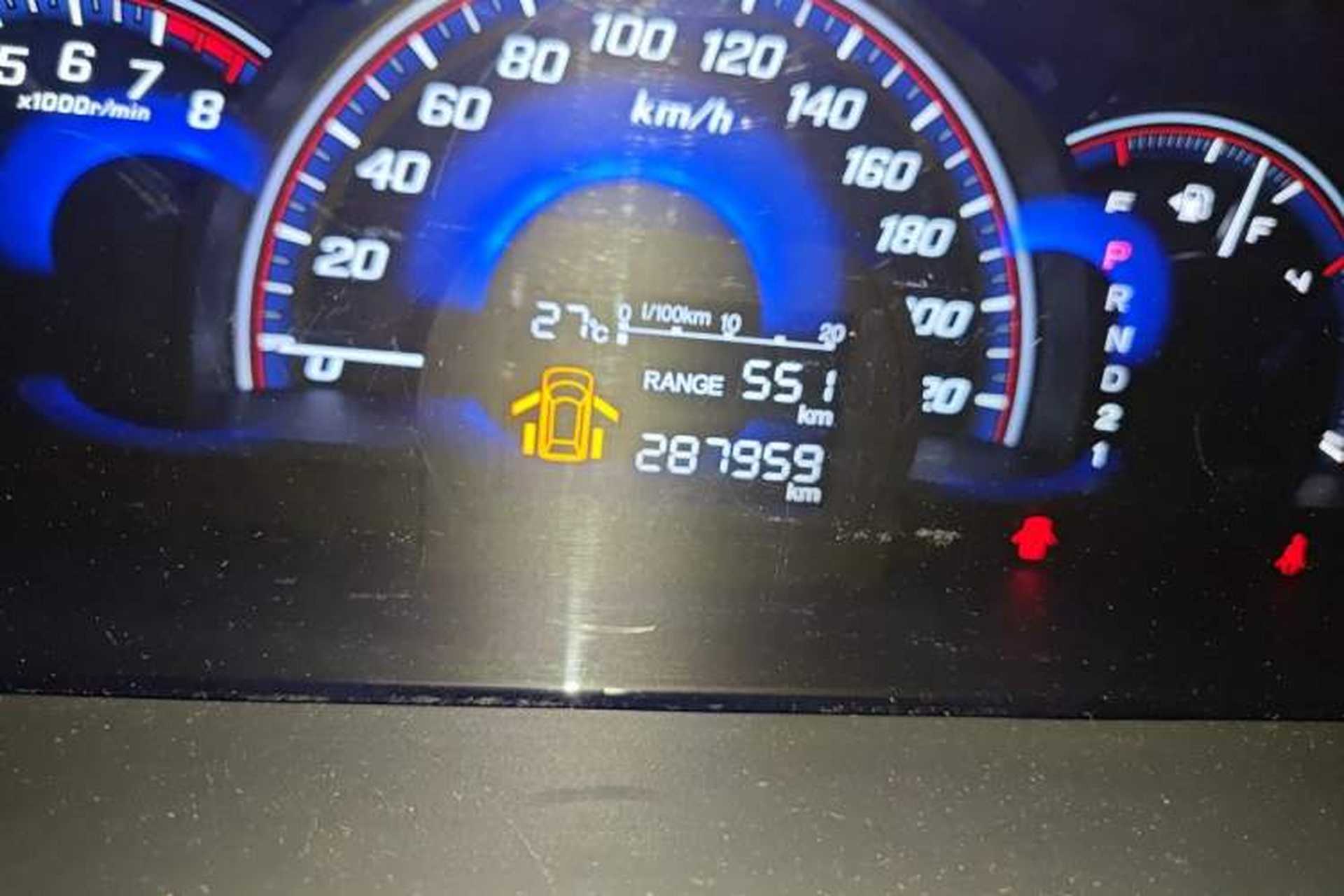 Used Honda Elysion 2012 2.4L VTi-S Prestige Edition Odometer Close Up