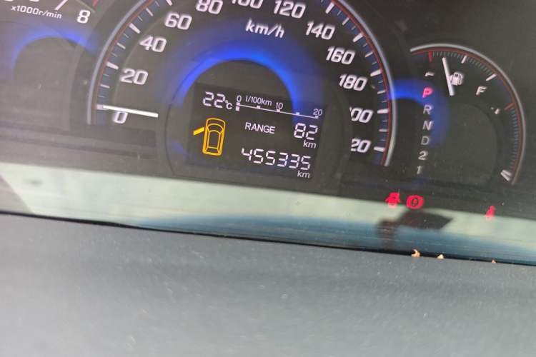 Used Honda Elysion 2012 2.4L VTi-S Prestige Edition Odometer Close Up