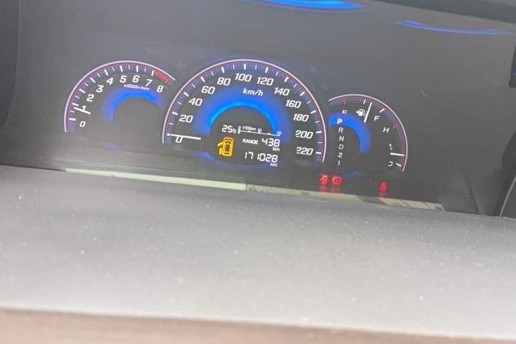 Used Honda Elysion 2012 2.4L VTi-S Prestige Edition Odometer Close Up
