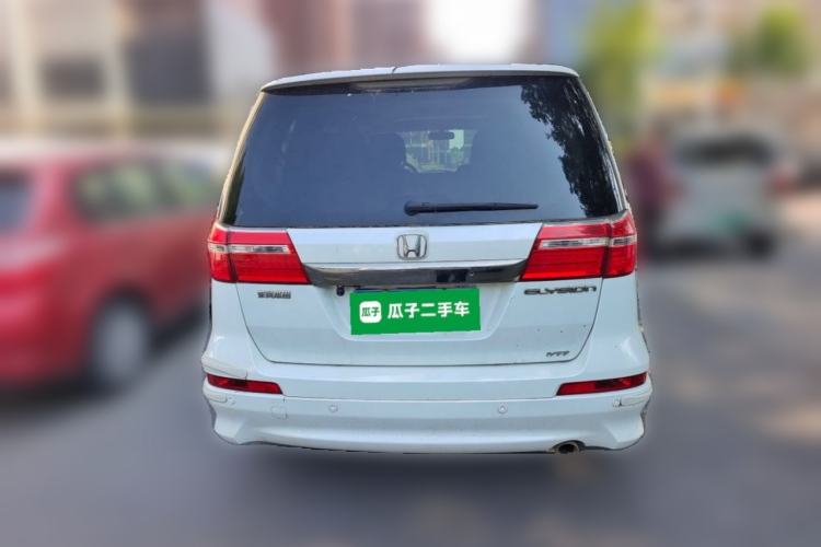 Used Honda Elysion 2012 2.4L VTi Luxury Edition Rear