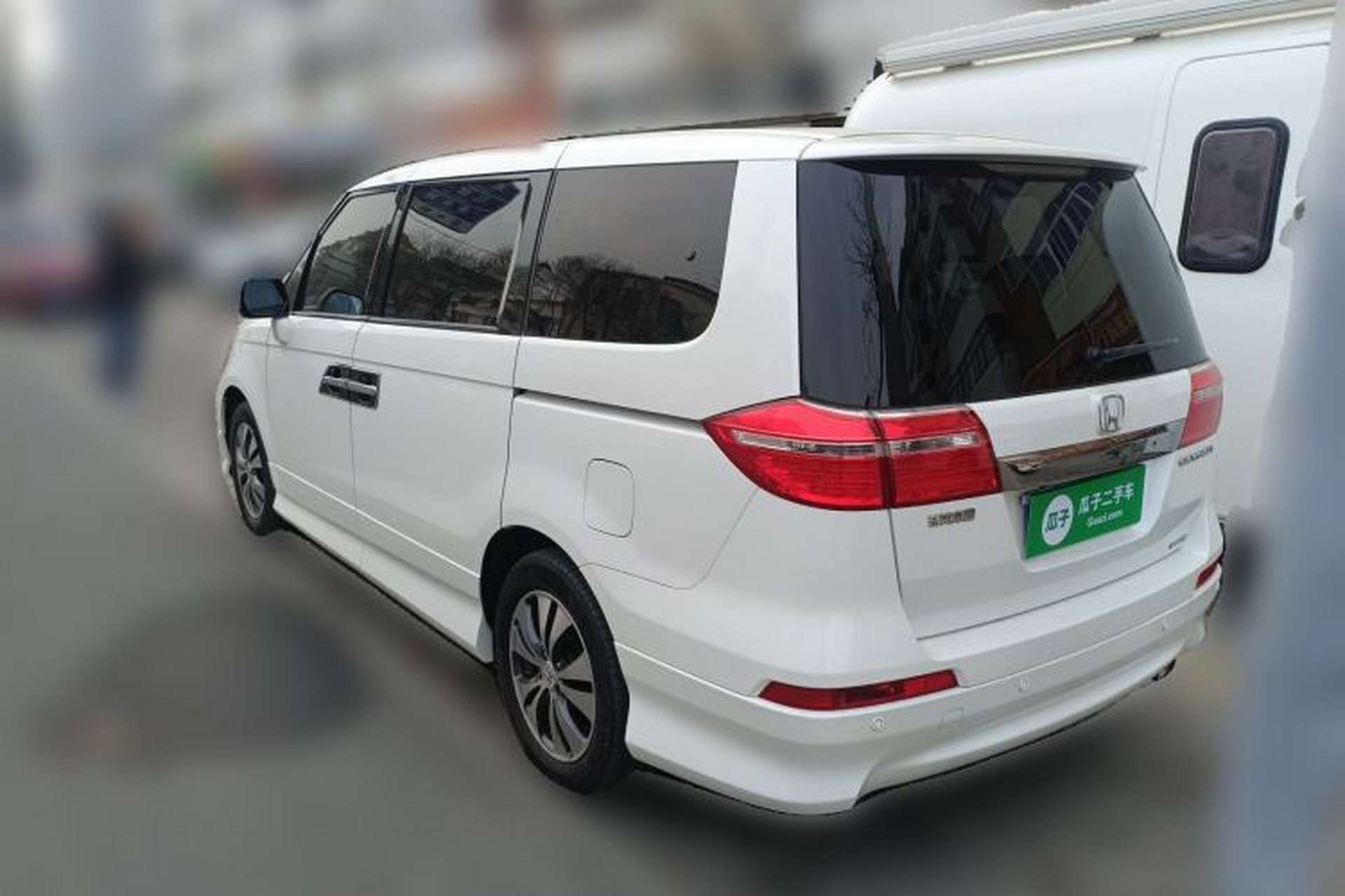 Used Honda Elysion 2012 2.4L VTi-S Prestige Edition Rear Left 45 Deg