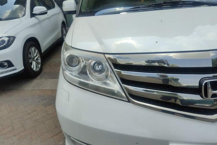 Used Honda Elysion 2012 2.4L VTi-S Prestige Edition Right Front Headlight