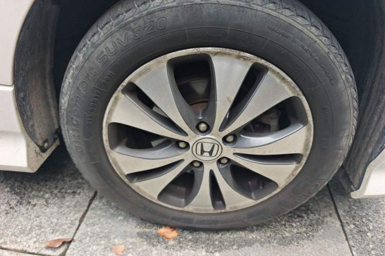 Used Honda Elysion 2012 2.4L VTi-S Prestige Edition Right Front Wheel Hub