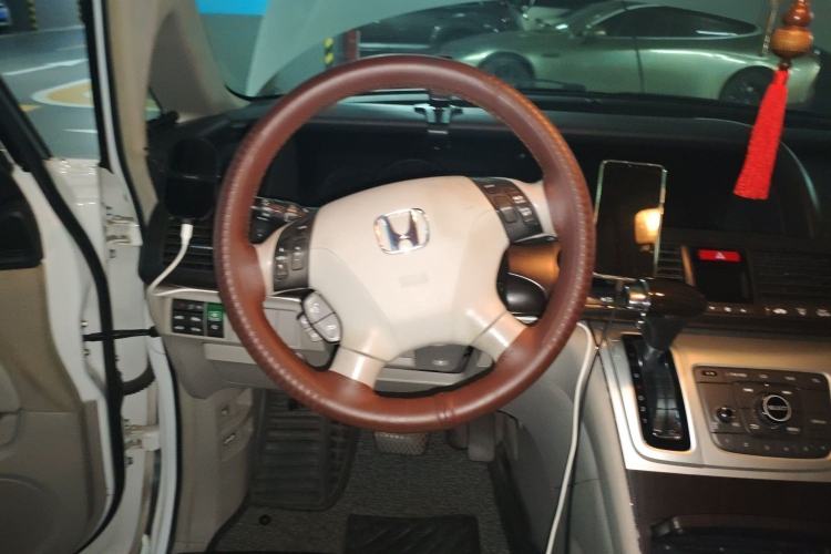 Used Honda Elysion 2012 2.4L VTi-S Prestige Edition Steering Wheel