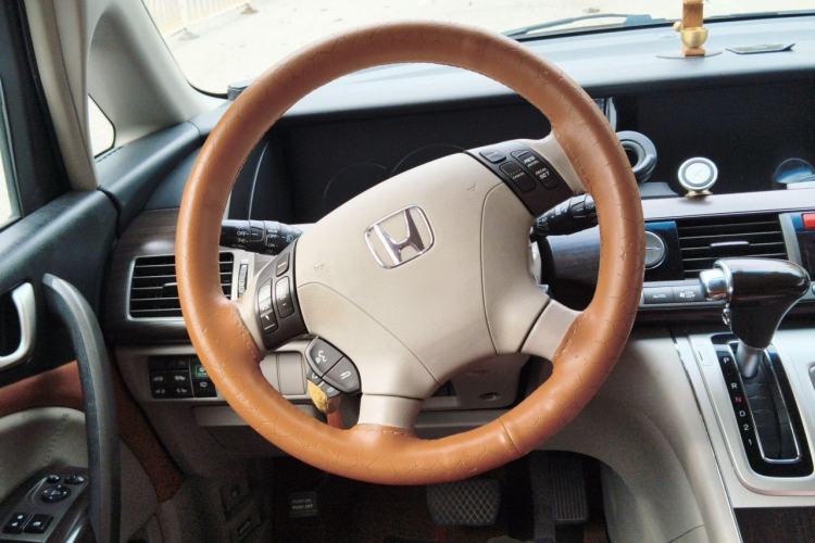 Used Honda Elysion 2012 2.4L VTi-S Prestige Edition Steering Wheel
