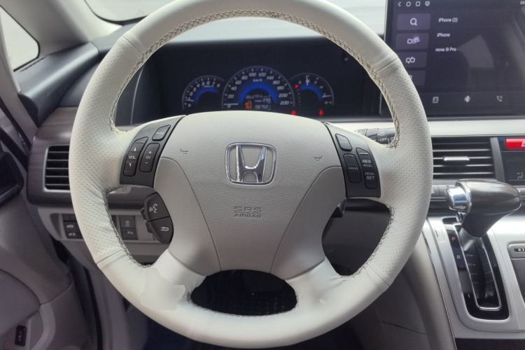 Used Honda Elysion 2012 2.4L VTi-S Prestige Edition Steering Wheel
