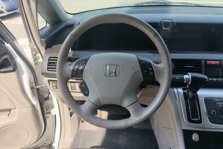 Used Honda Elysion 2012 2.4L VTi-S Prestige Edition Steering Wheel